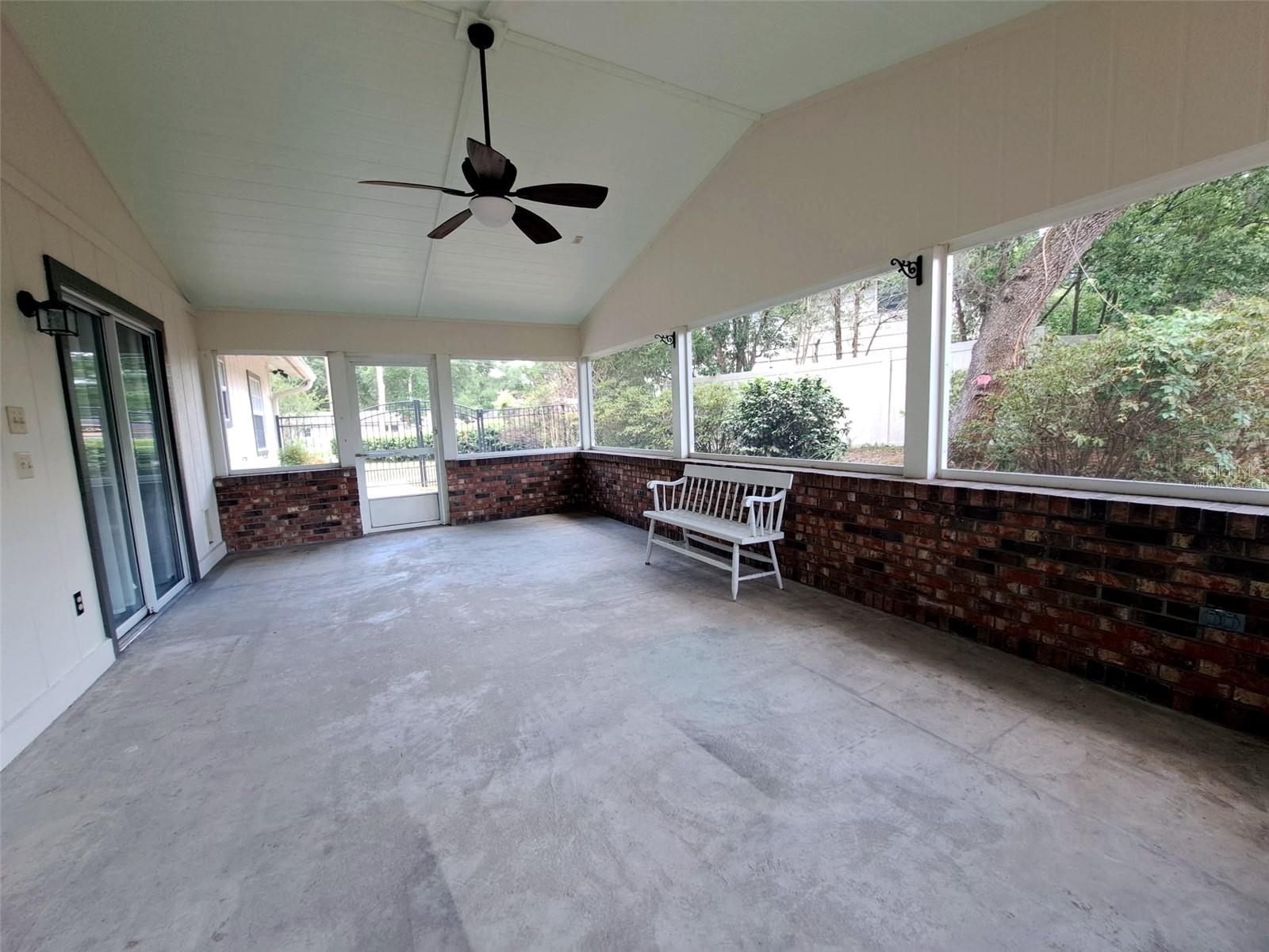 700 Swarthmore Rd Property Photo 4