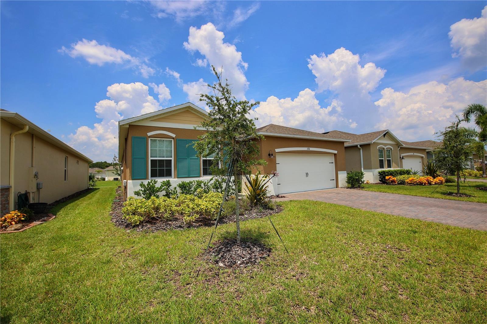 1726 RED ROCK RD