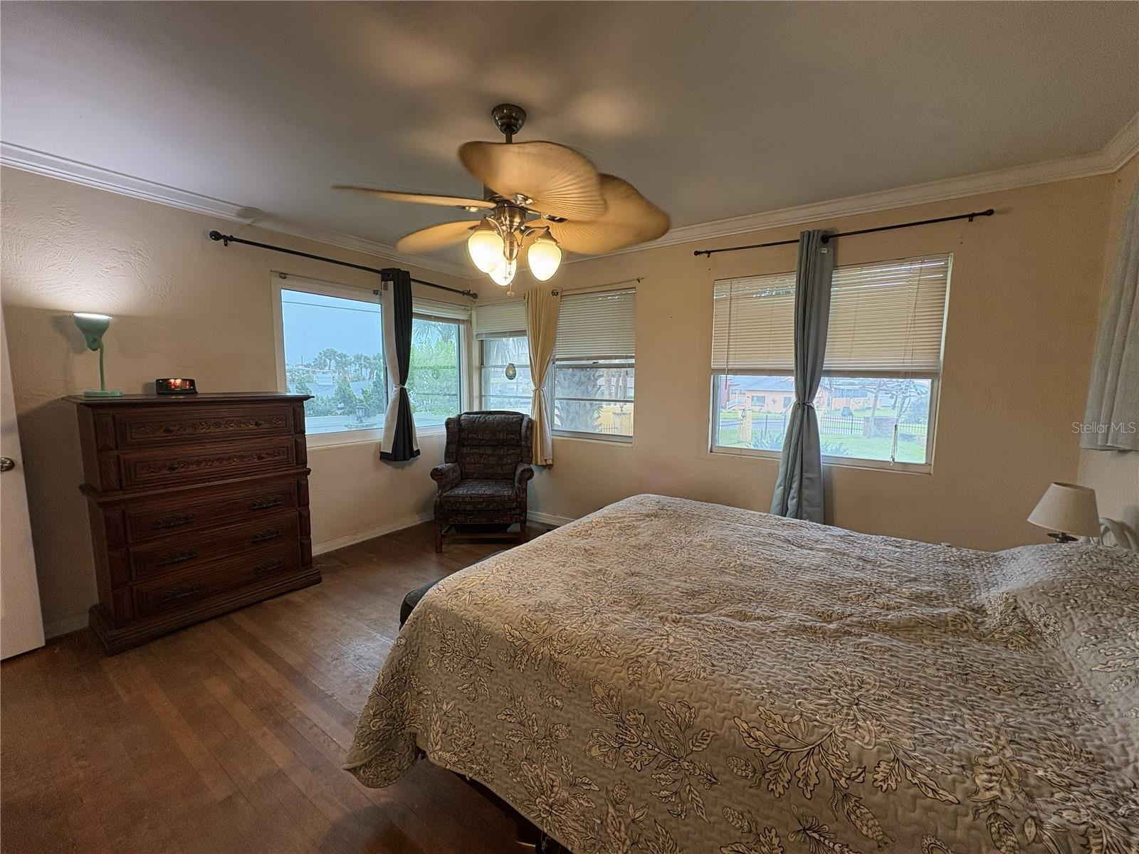 401 Driftwood Ave Property Photo 34