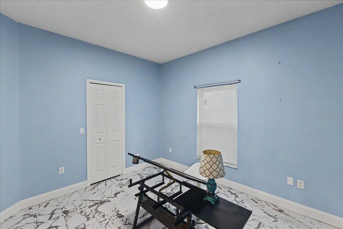 1830 Orange Tree Dr Property Photo 19