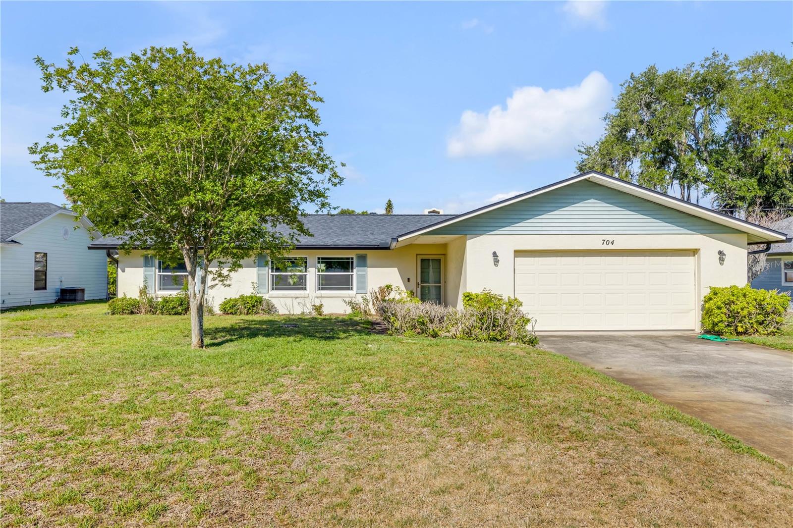 704 GREEN RD