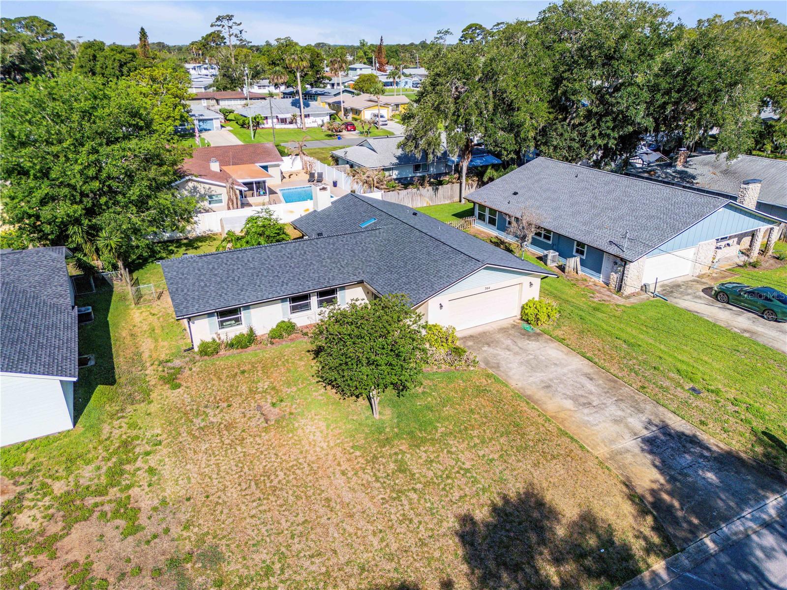 704 Green Rd Property Photo 40