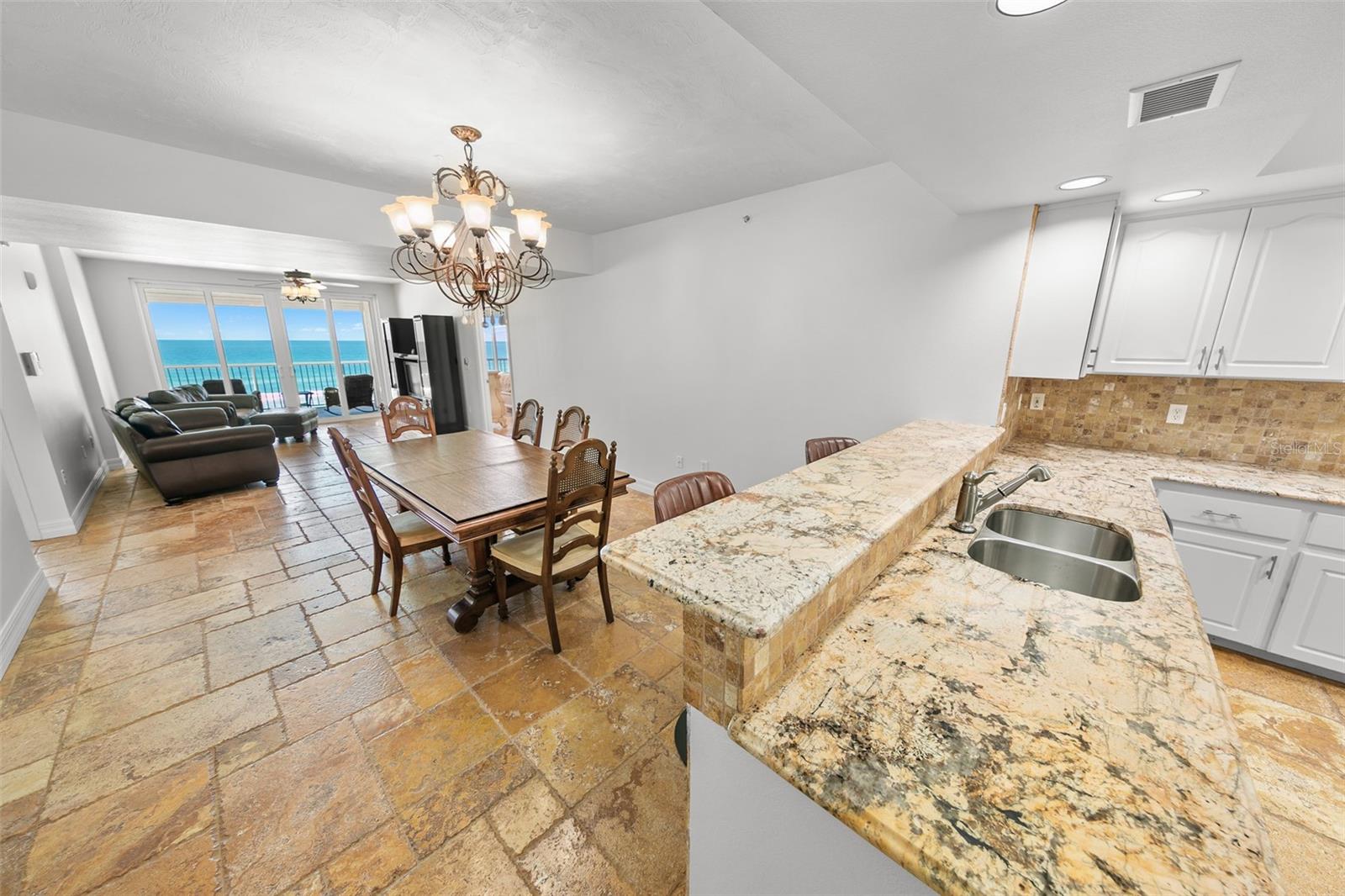 4767 S Atlantic Ave #402 Property Photo 5