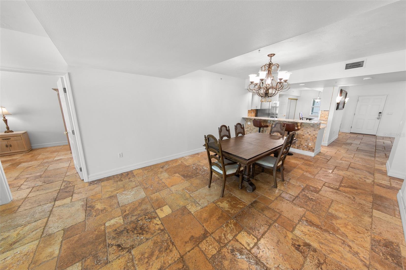 4767 S Atlantic Ave #402 Property Photo 13