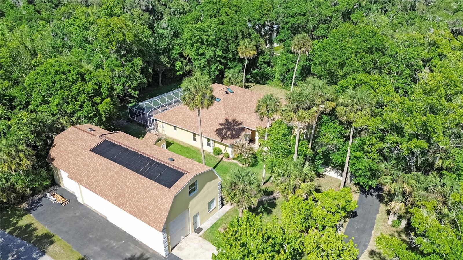 1711 Hideaway Forest Trl Property Photo 6