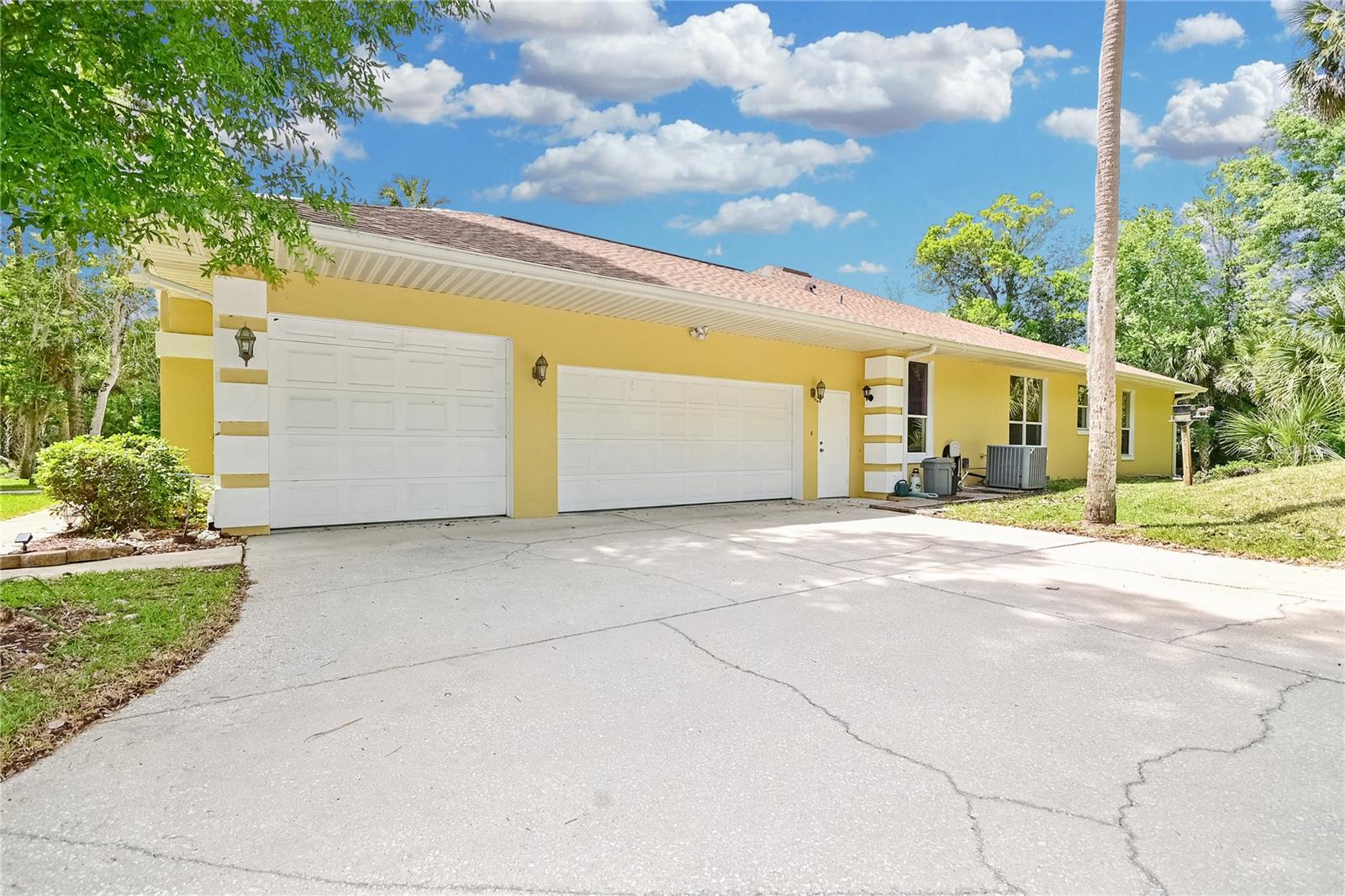 1711 Hideaway Forest Trl Property Photo 10