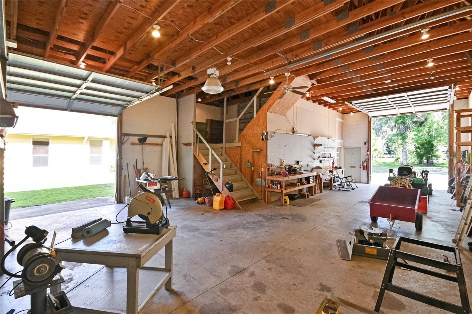 1711 Hideaway Forest Trl Property Photo 59