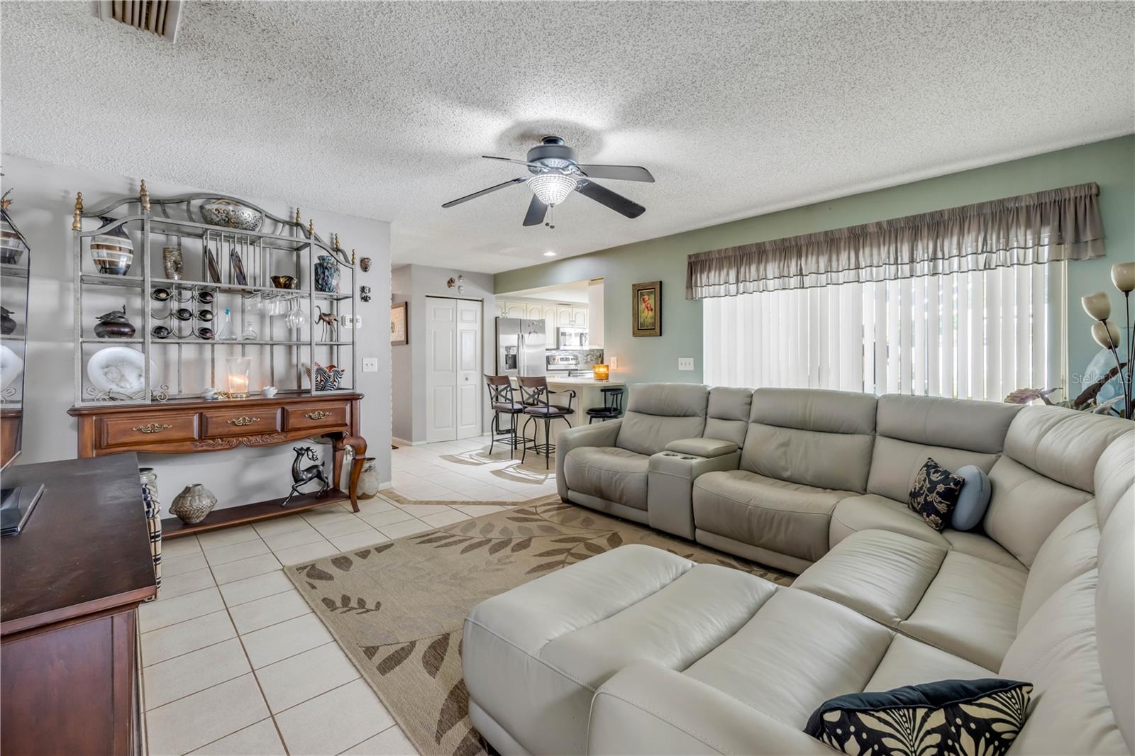 1529 Sabal Palm Dr Property Photo 17