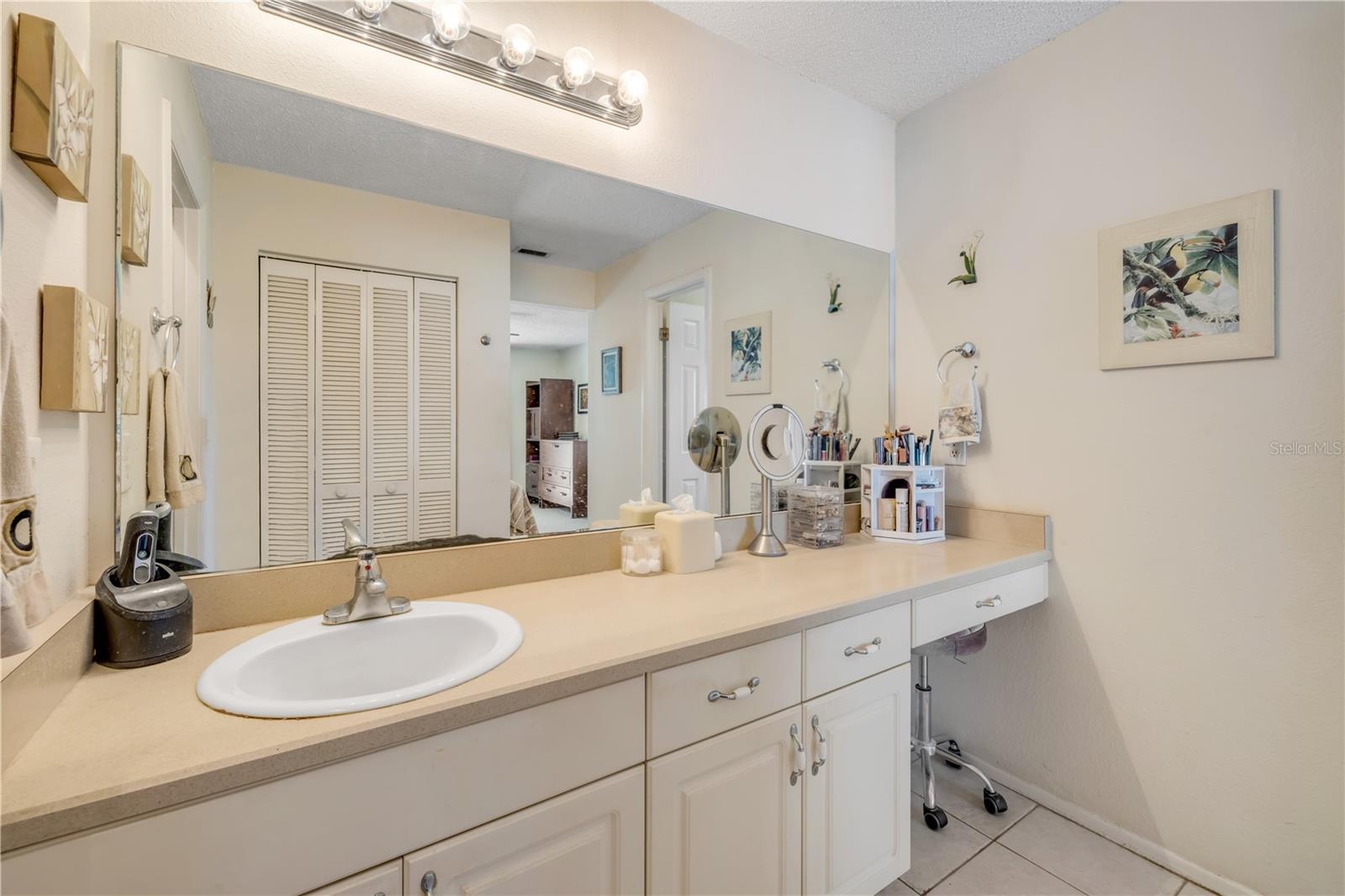 1529 Sabal Palm Dr Property Photo 22