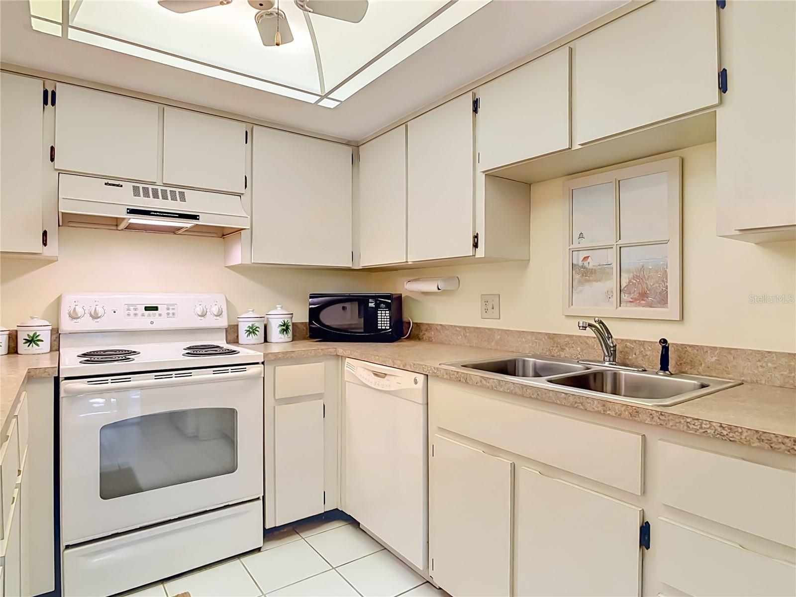 4150 S Atlantic Ave #113d Property Photo 21
