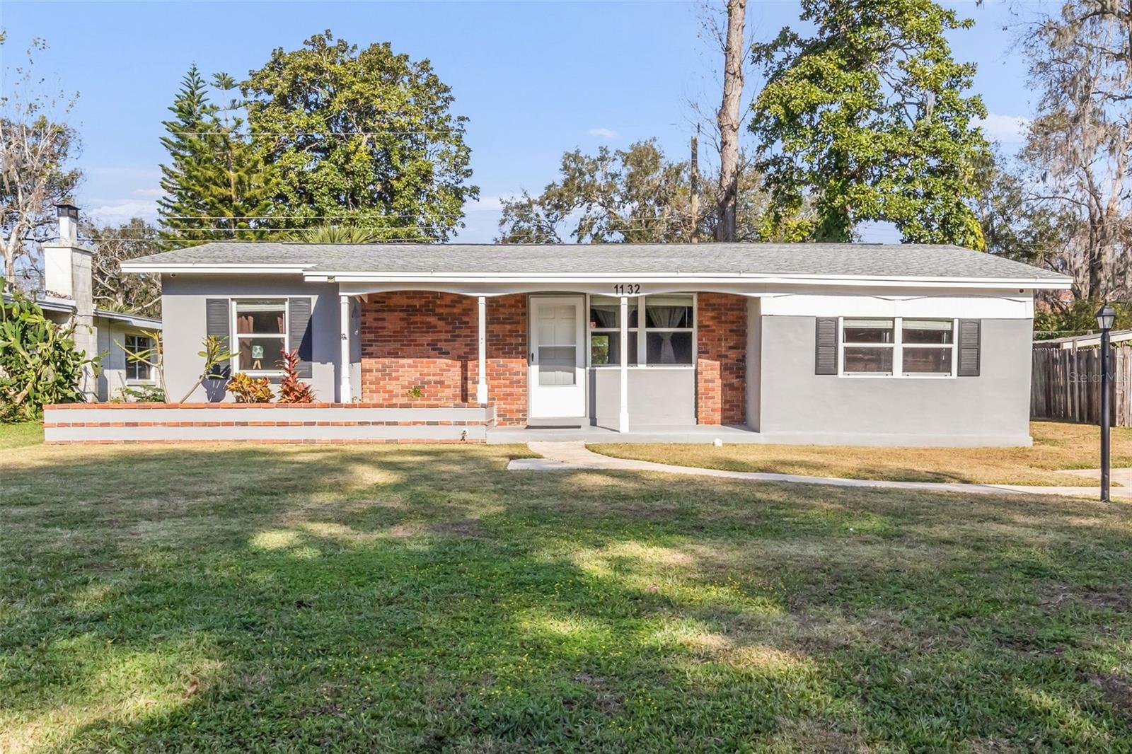 1132 CLEARWATER RD