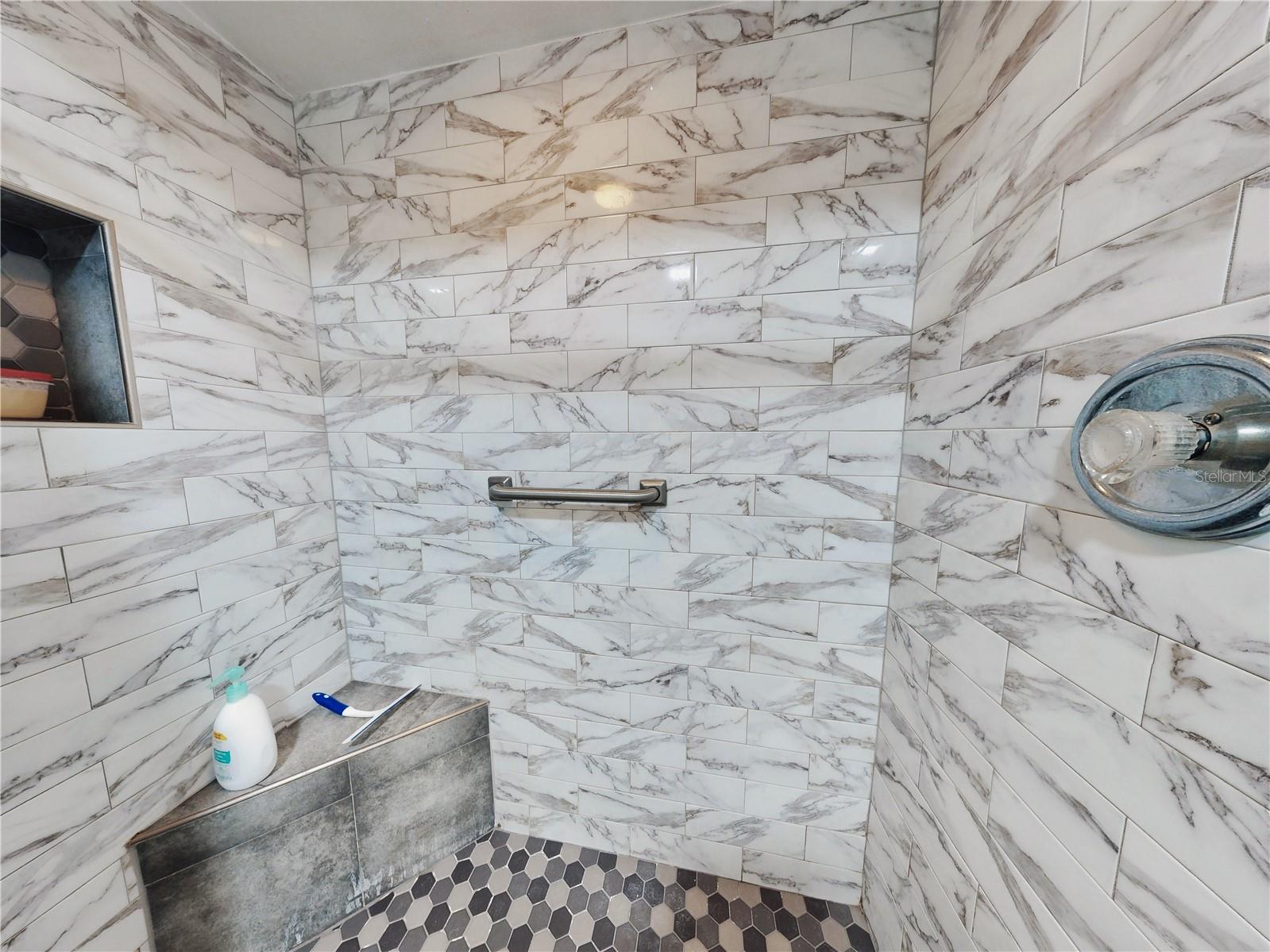 451 Bouchelle Dr #104 Property Photo 43