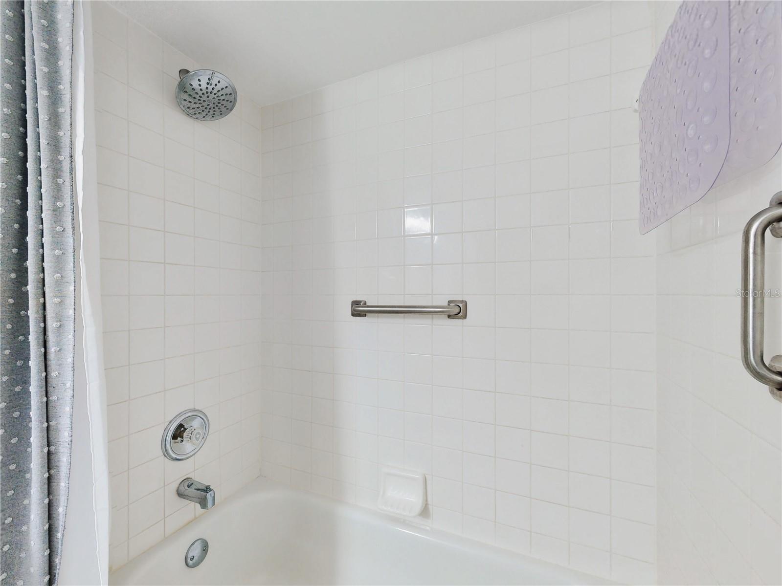 451 Bouchelle Dr #104 Property Photo 51