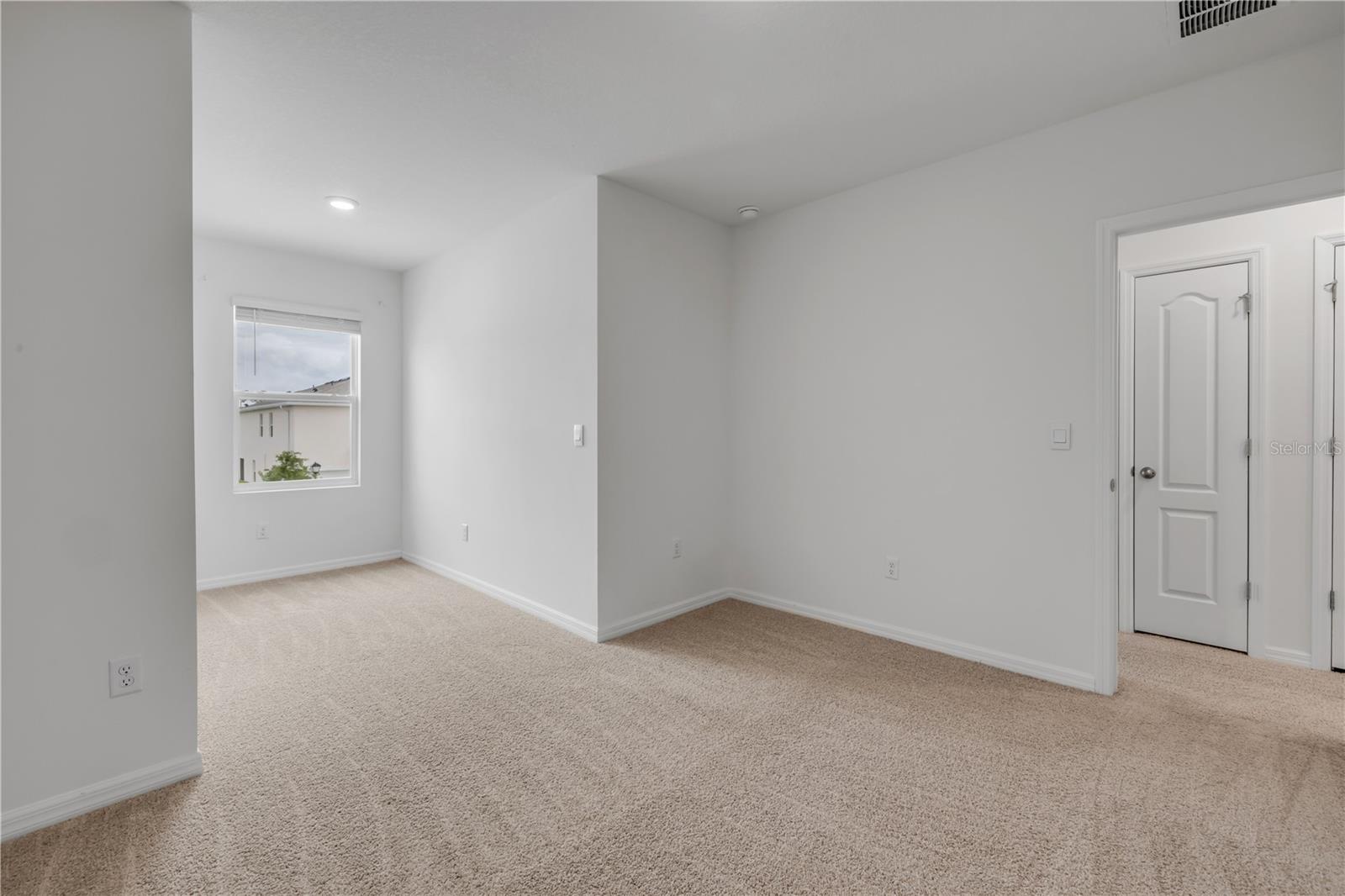 148 Reena Dr Property Photo 33