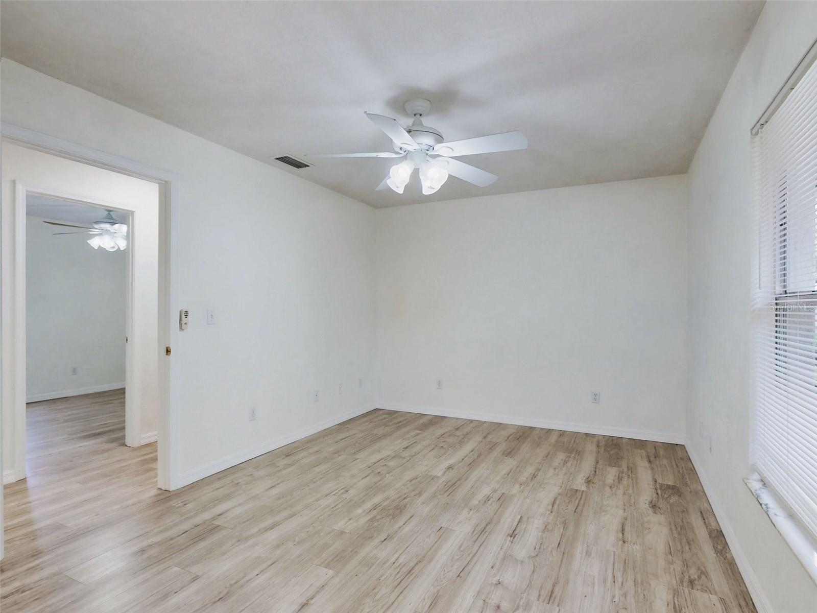 111 Valencia Dr Property Photo 35