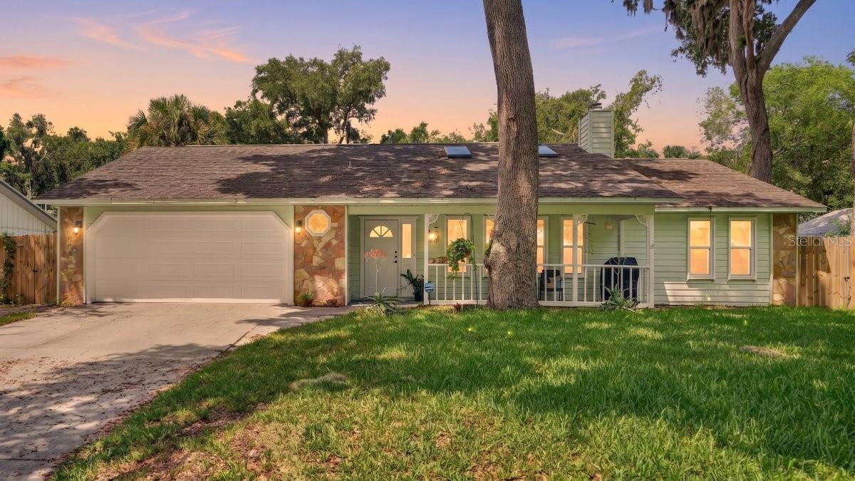2012 Mango Tree Dr Property Photo 1