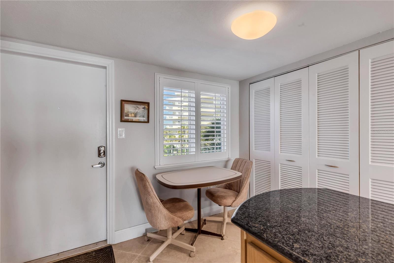 NS1088243 Property Photo 12