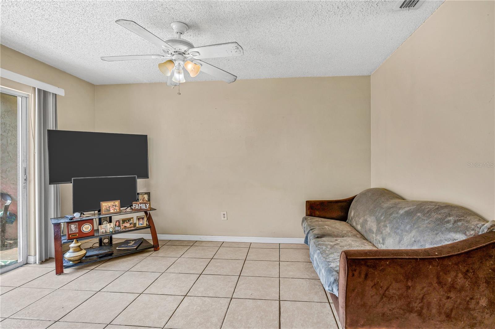 428 Banana Cay Dr #a Property Photo 7