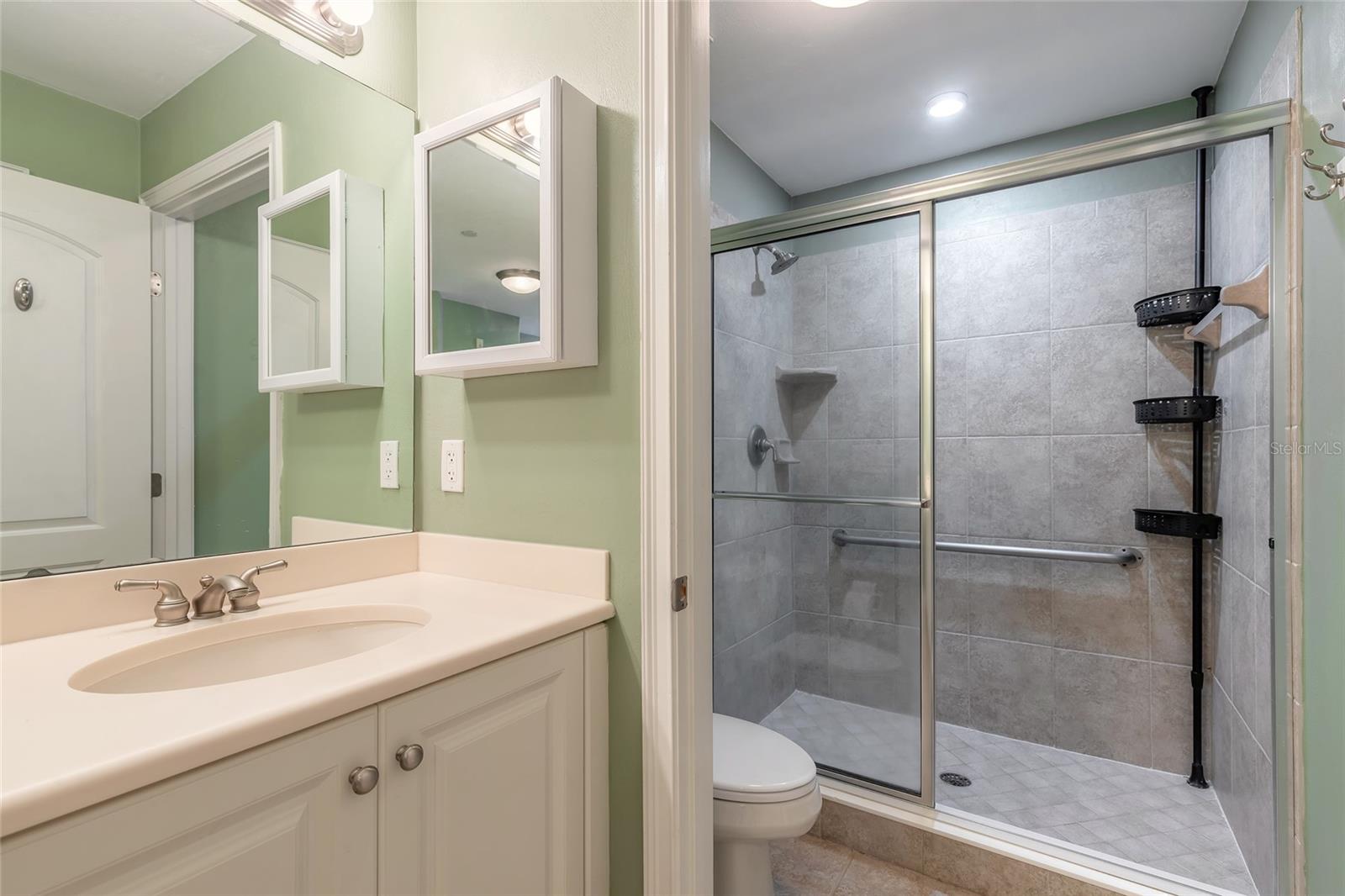 424 Luna Bella Ln #415 Property Photo 24