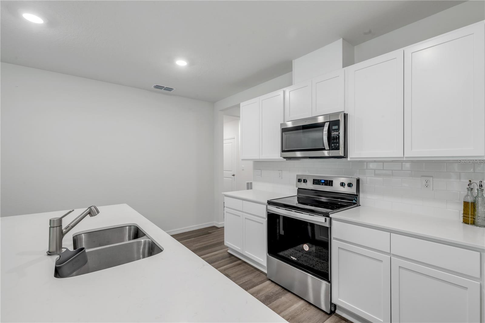 507 Coronado Cove Rd Property Photo 16