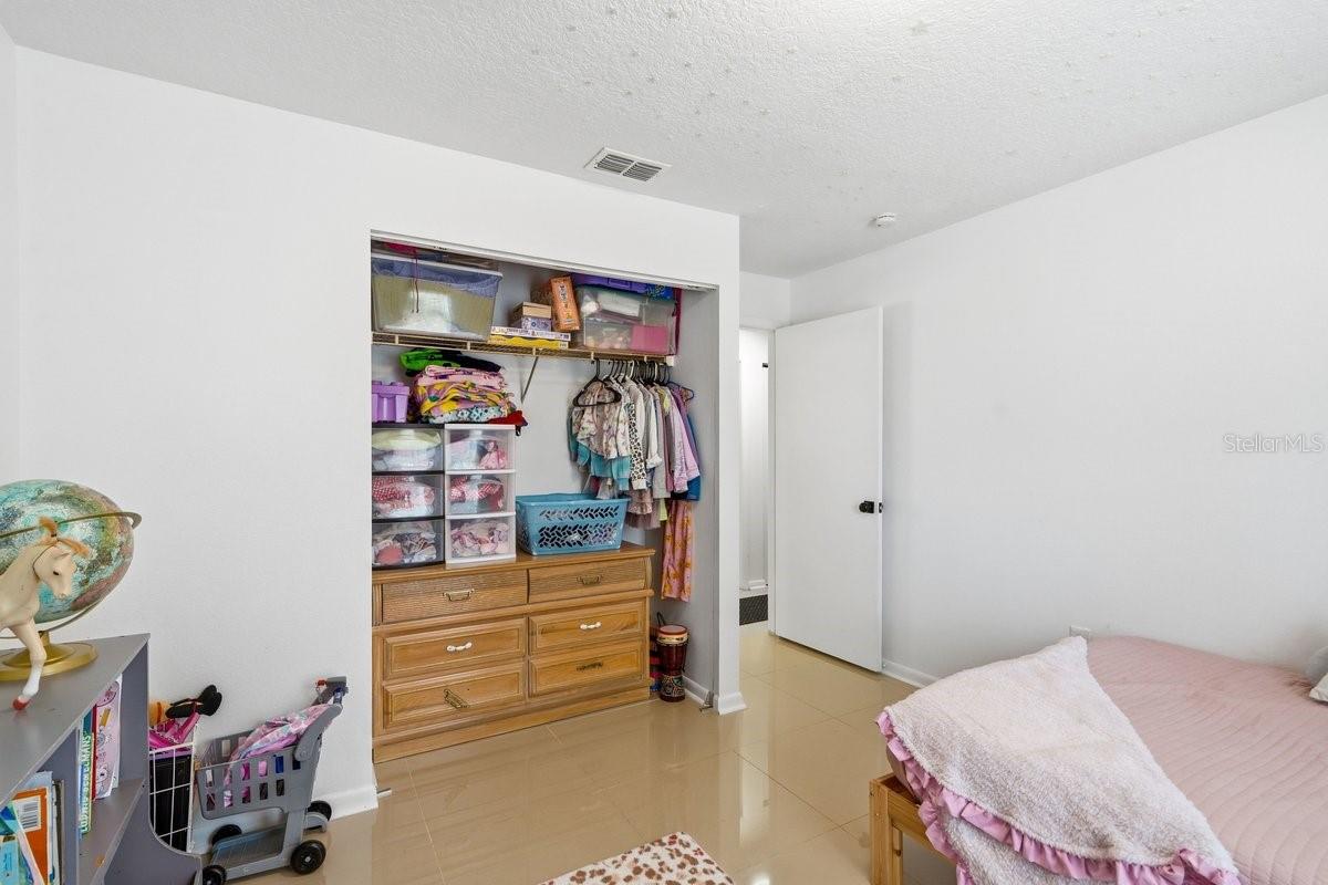 950 S Parsons Ave Property Photo 18