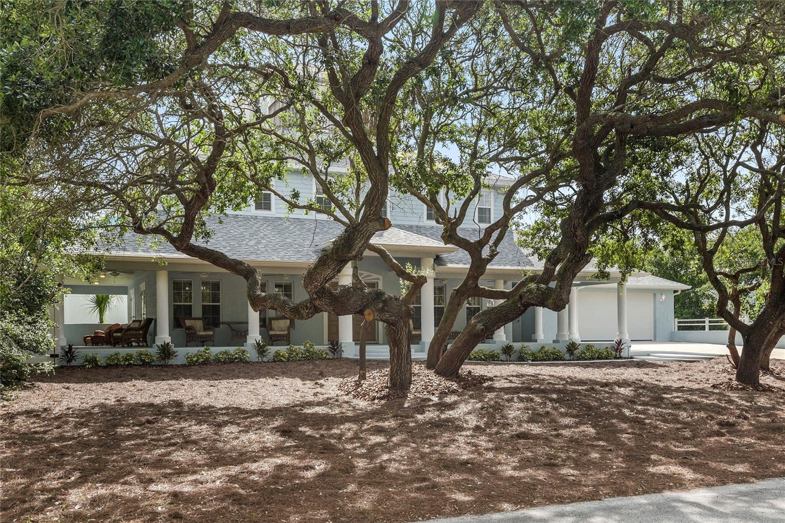 6325 River Rd Property Photo 14