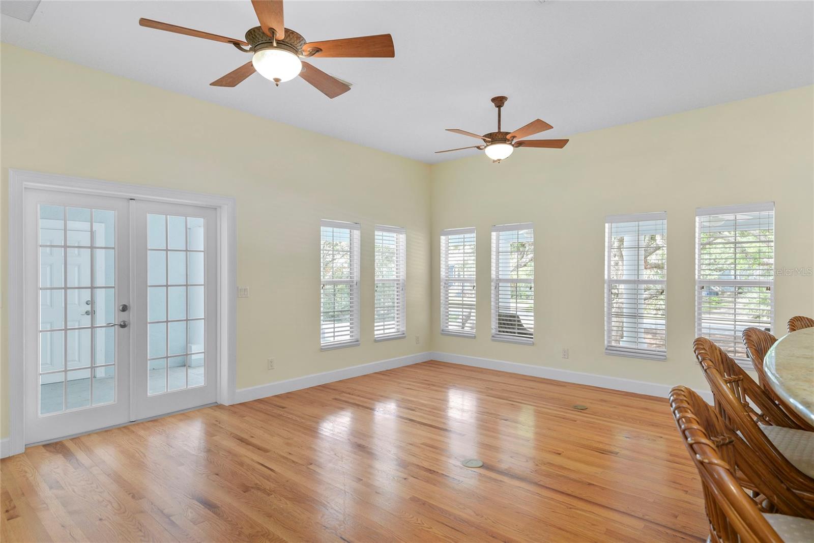 6325 River Rd Property Photo 20