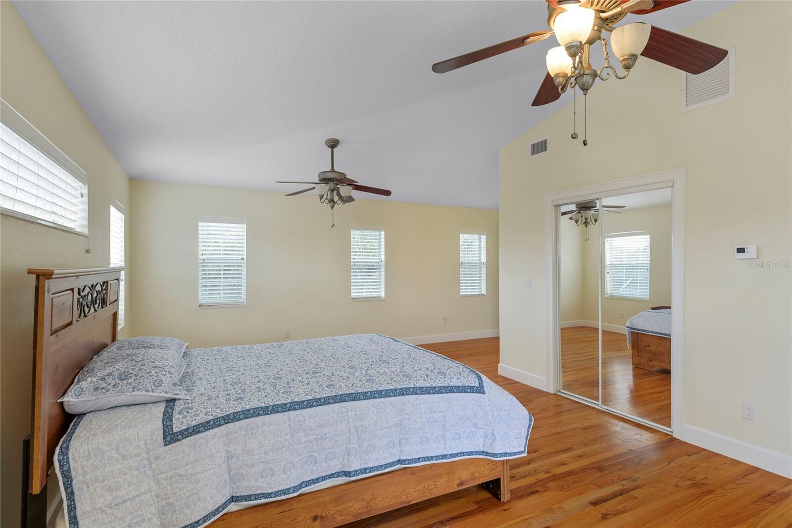 6325 River Rd Property Photo 30