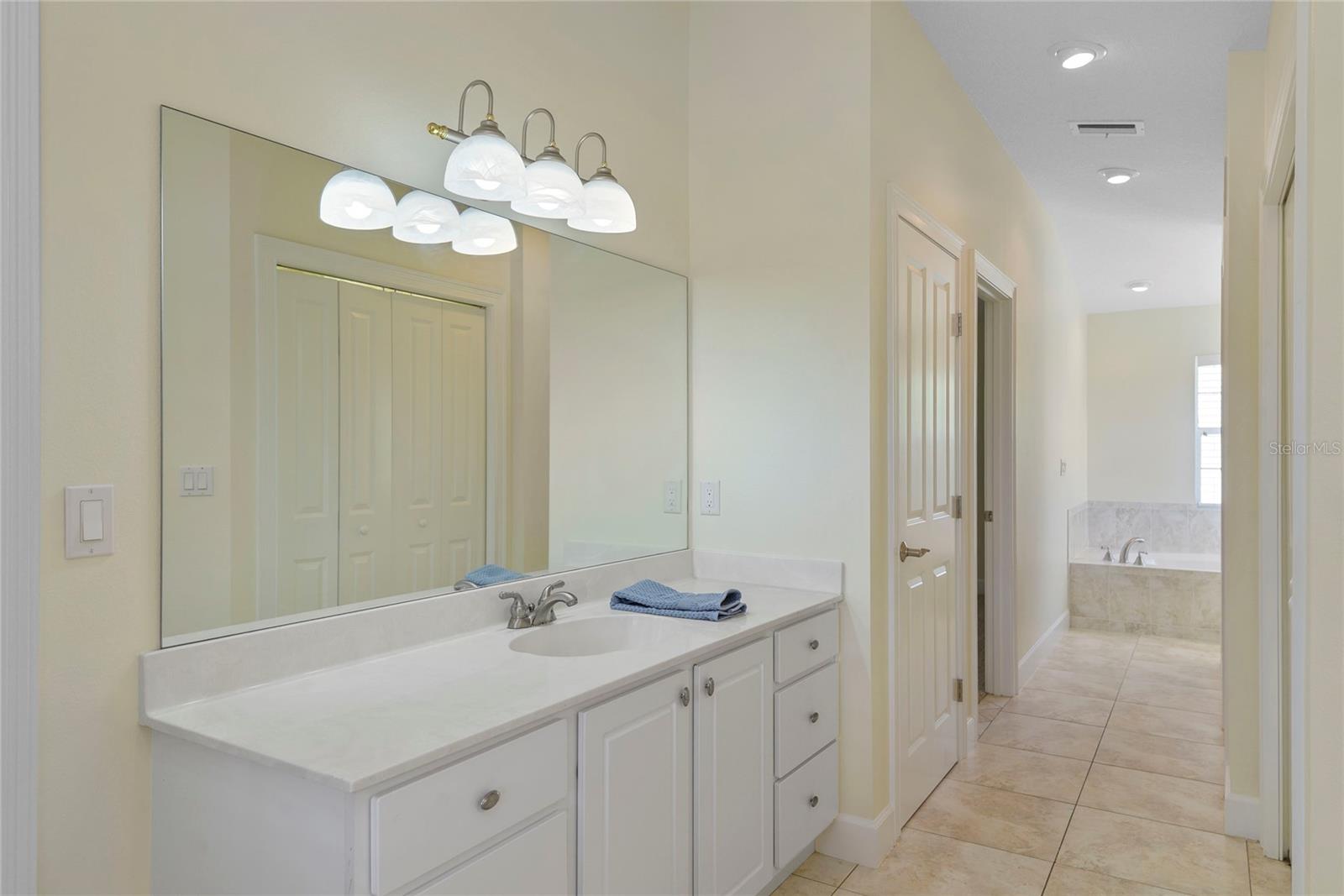 6325 River Rd Property Photo 32