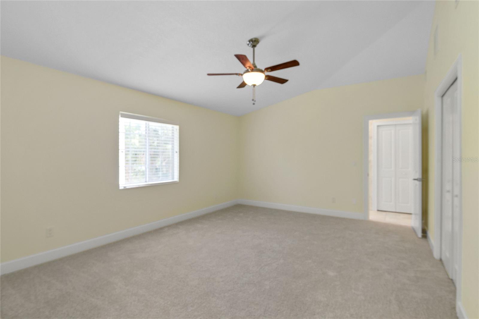 6325 River Rd Property Photo 36