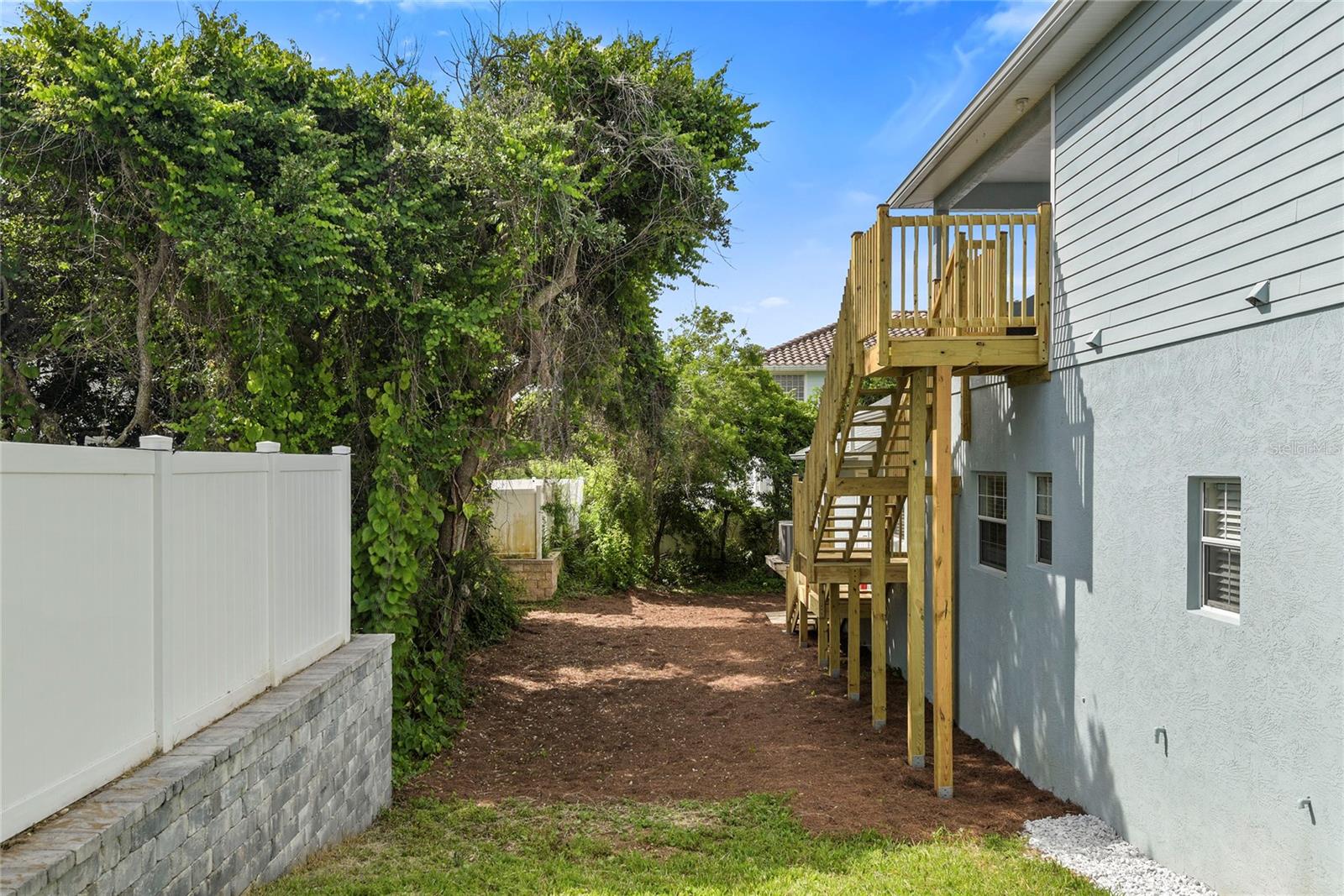 6325 River Rd Property Photo 44
