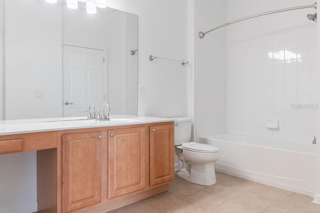 3868 Lexmark Ln #409 Property Photo 10