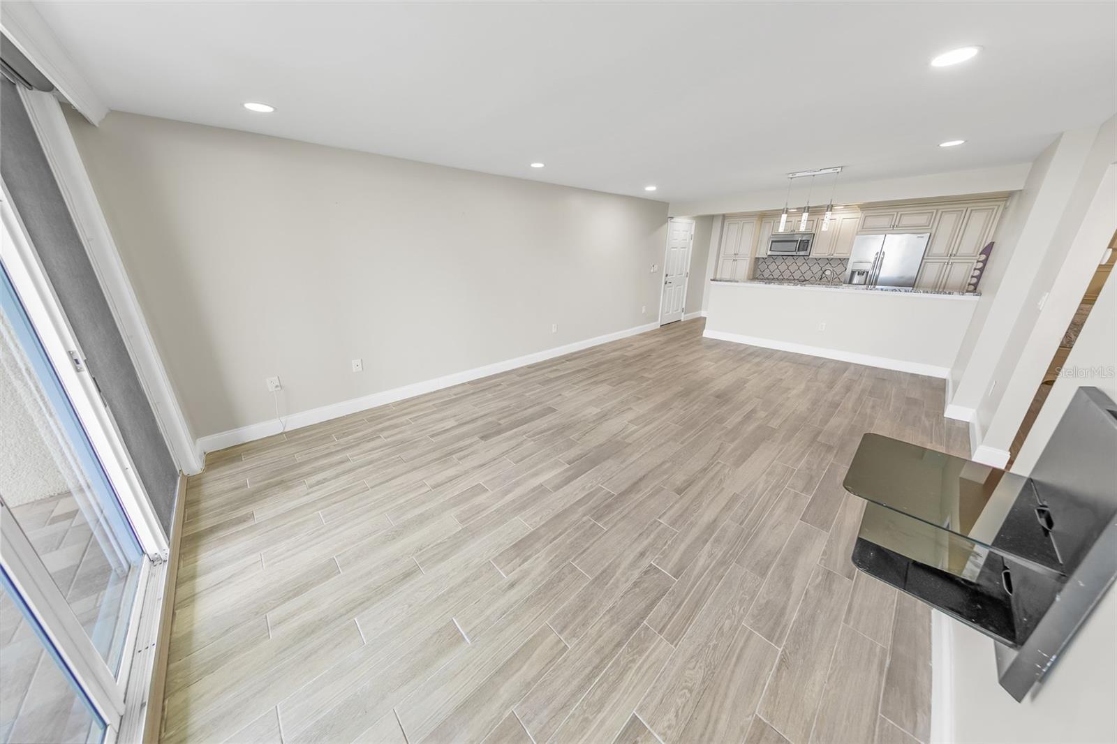 4495 S Atlantic Ave #104 Property Photo 12