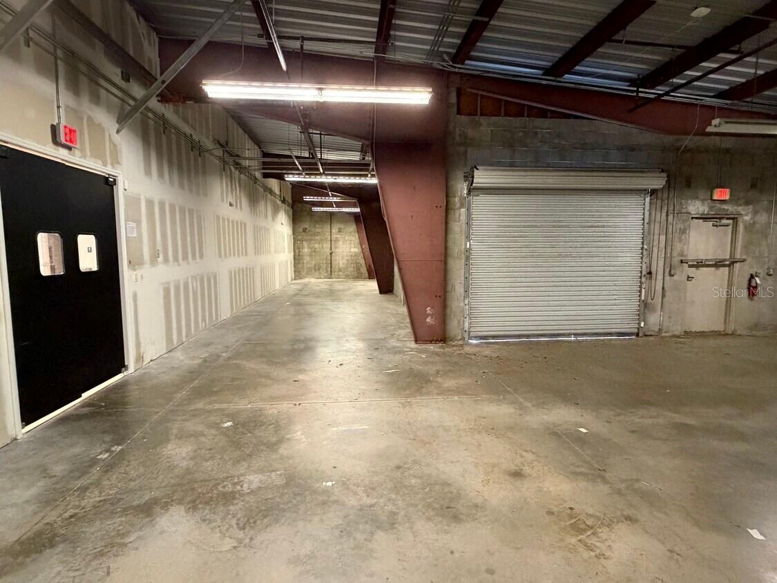 311 S Ridgewood Ave Property Photo 16
