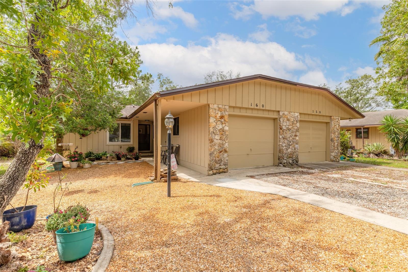 160 Magnolia Loop Property Photo 3