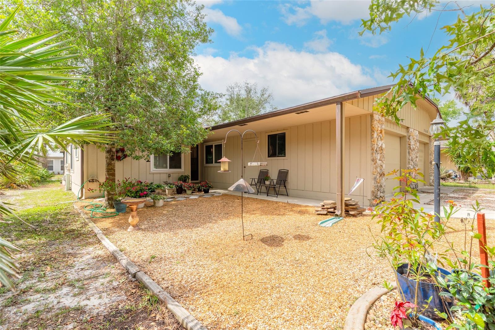 160 Magnolia Loop Property Photo 4
