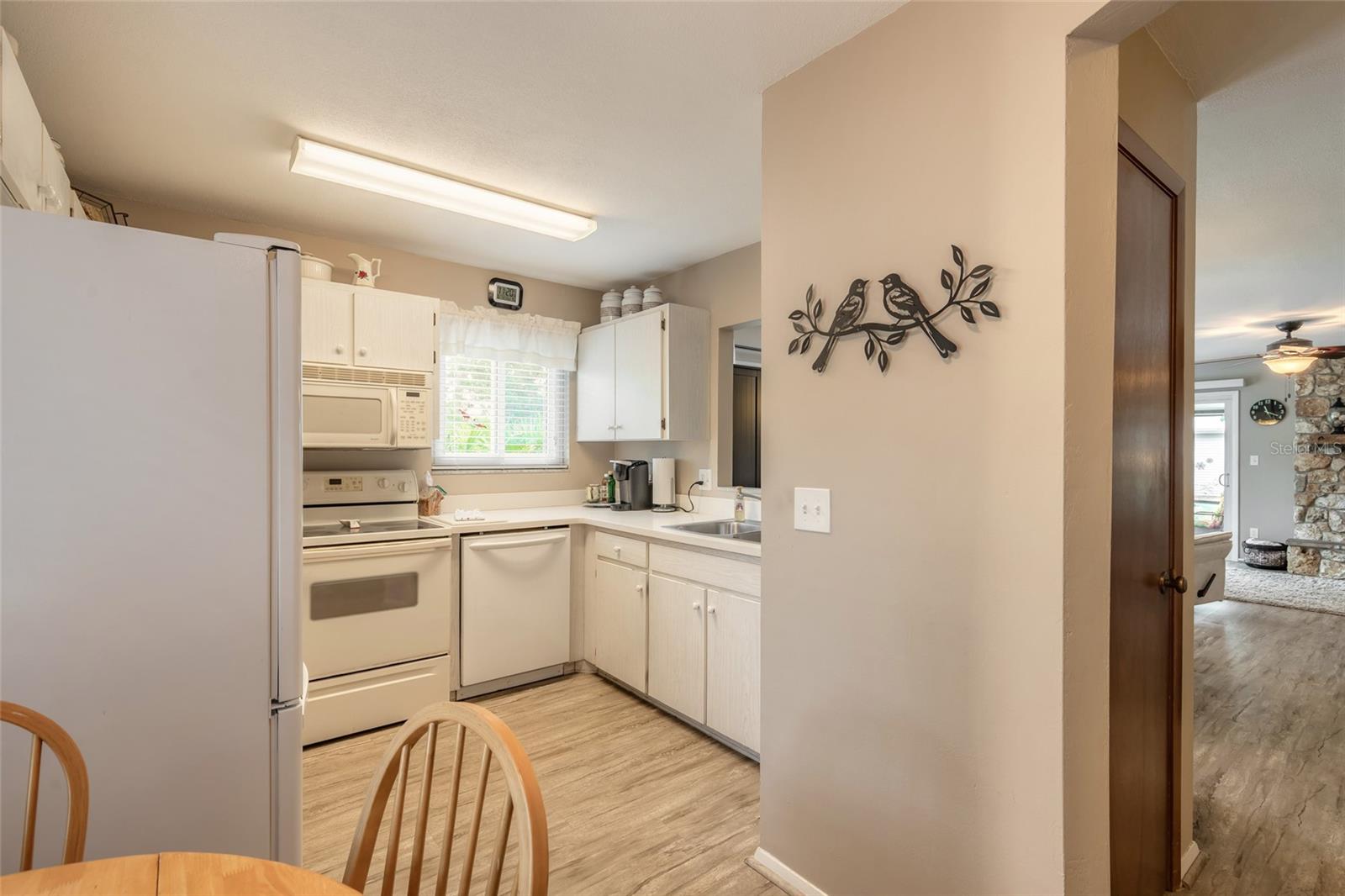 160 Magnolia Loop Property Photo 15