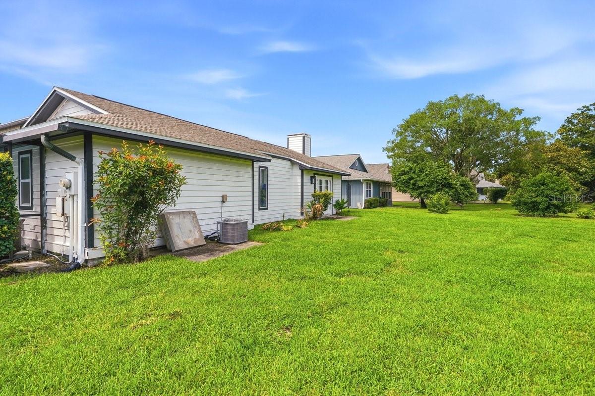 50 Treetop Cir Property Photo 12