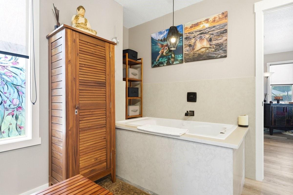 50 Treetop Cir Property Photo 53