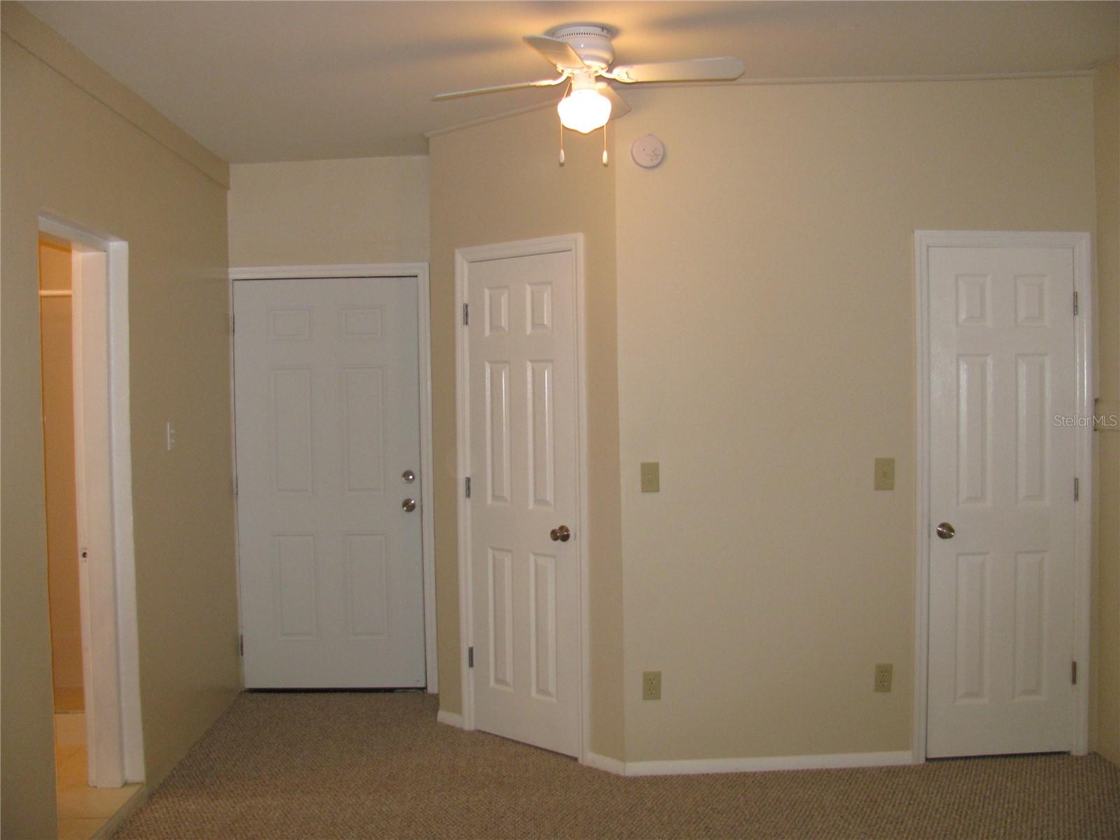 486 Oak St Property Photo 20