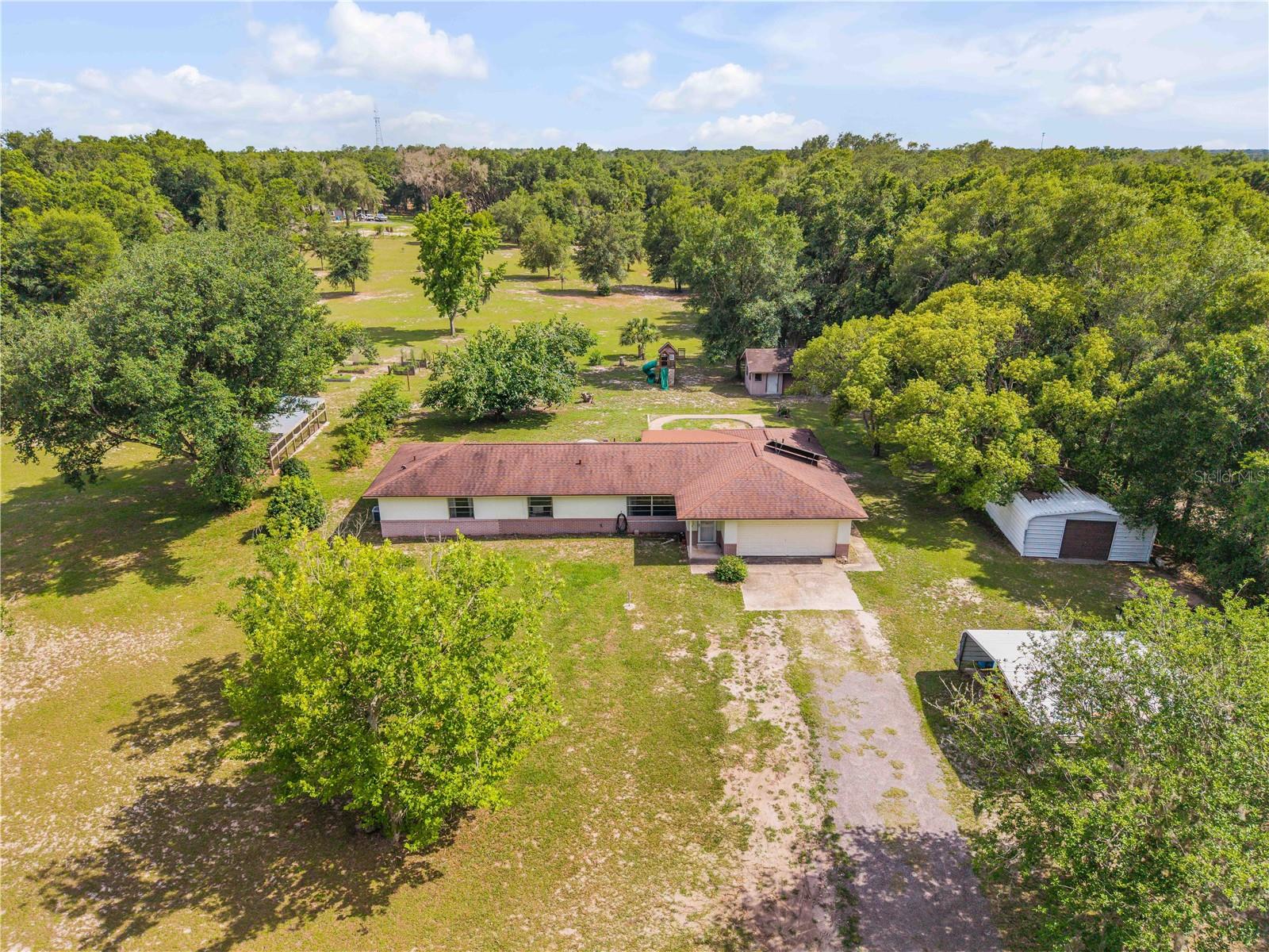 1167 Ohio St Property Photo 1