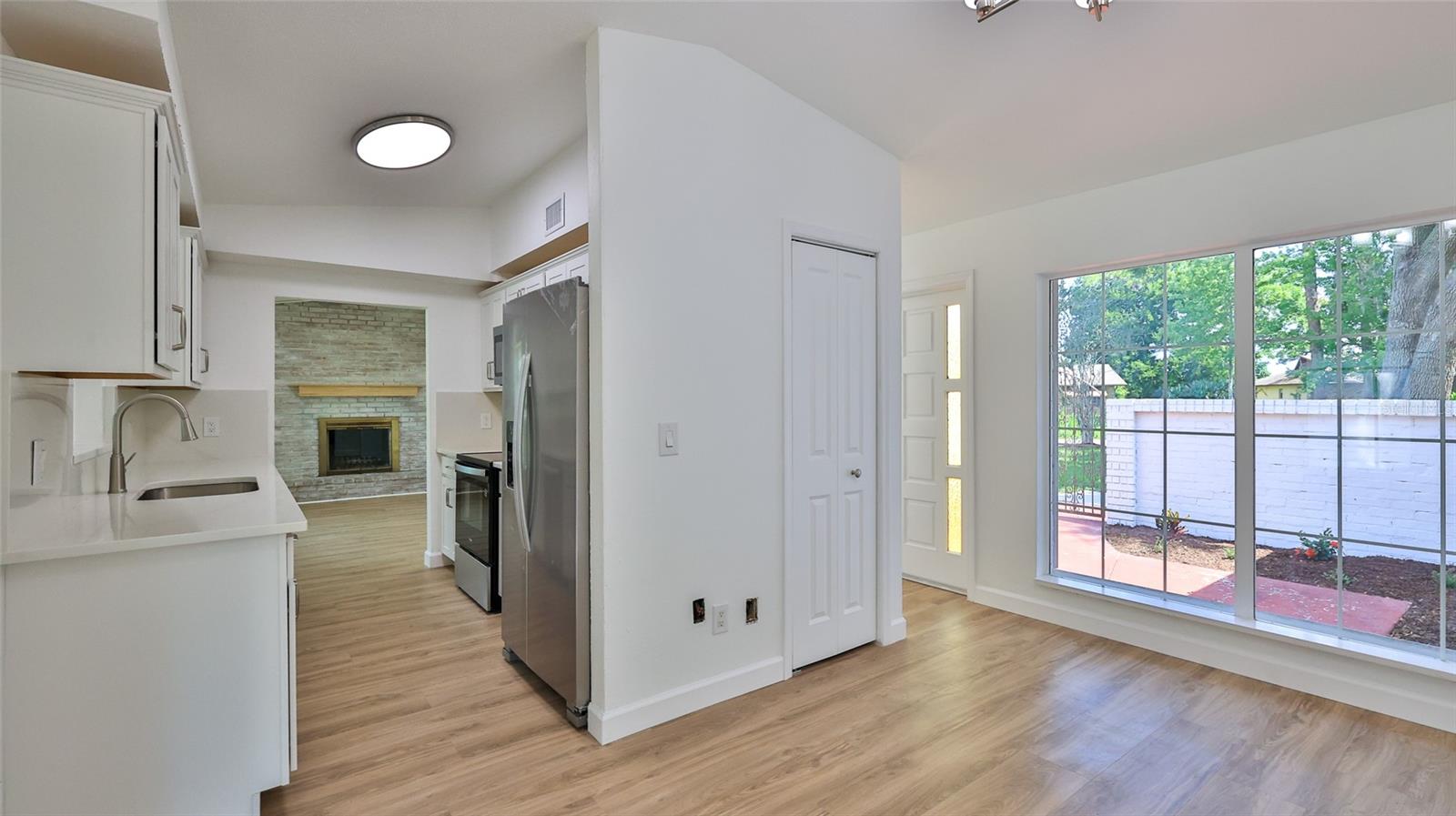 2212 Woodland Dr Property Photo 16