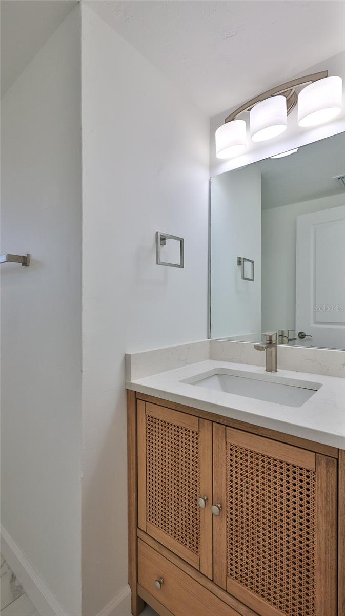 2212 Woodland Dr Property Photo 19