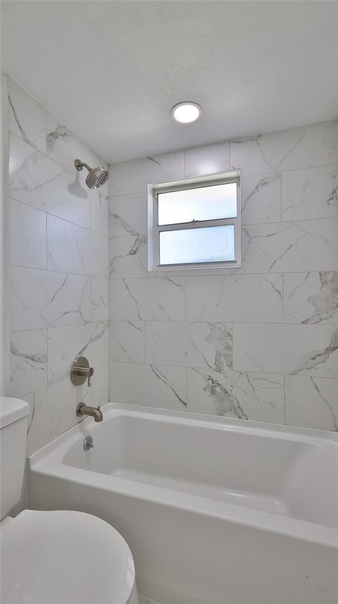 2212 Woodland Dr Property Photo 20