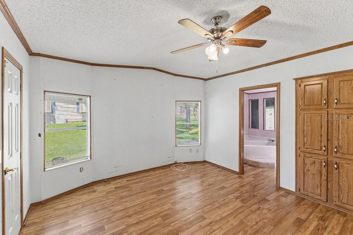 316 Portside Ln Property Photo 13
