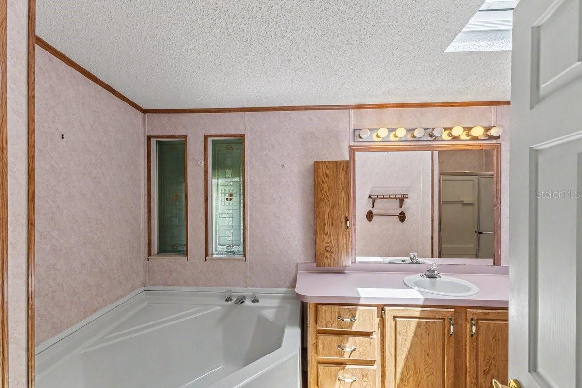 316 Portside Ln Property Photo 14