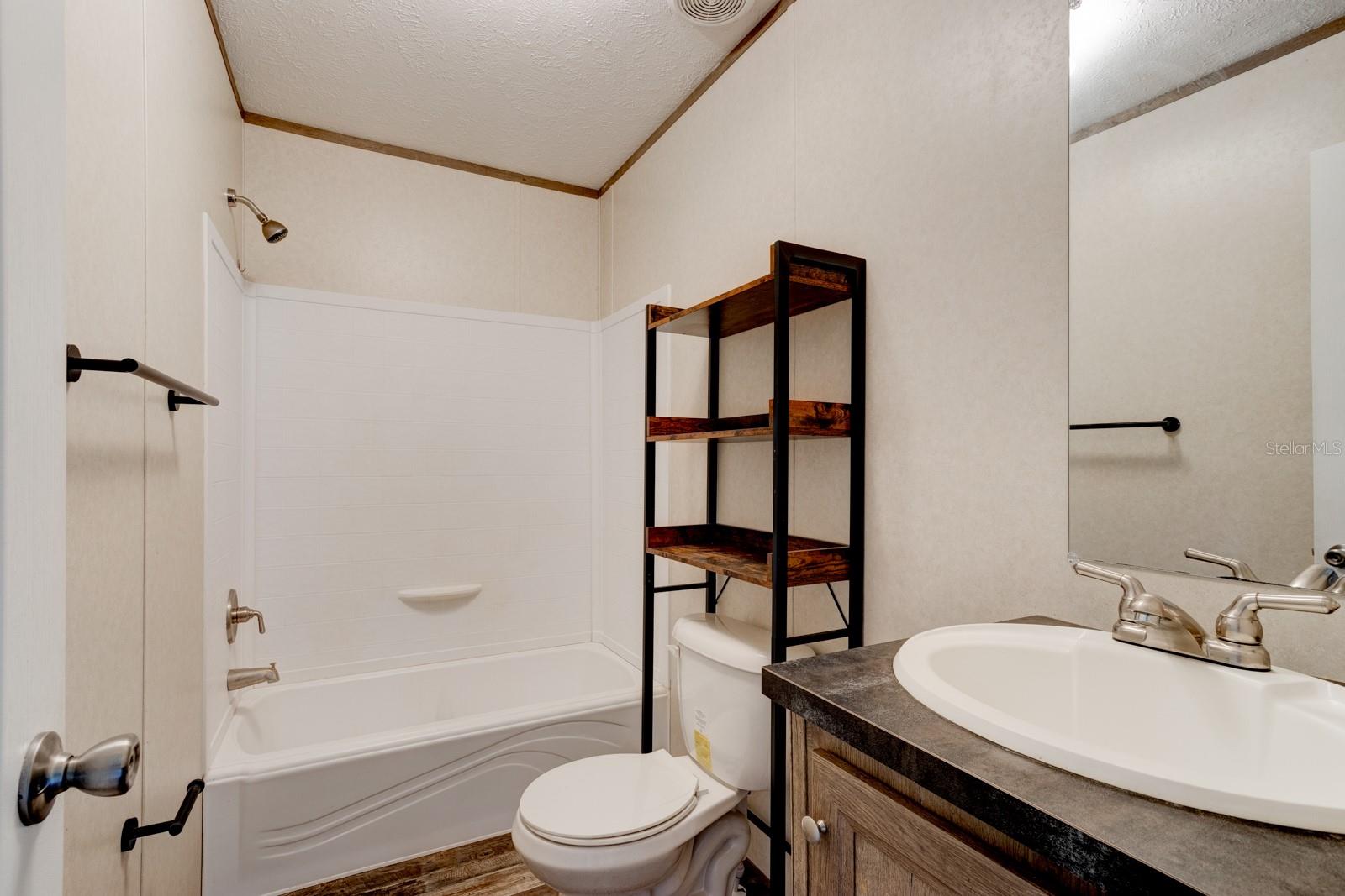5074 Butternut Ave Property Photo 21