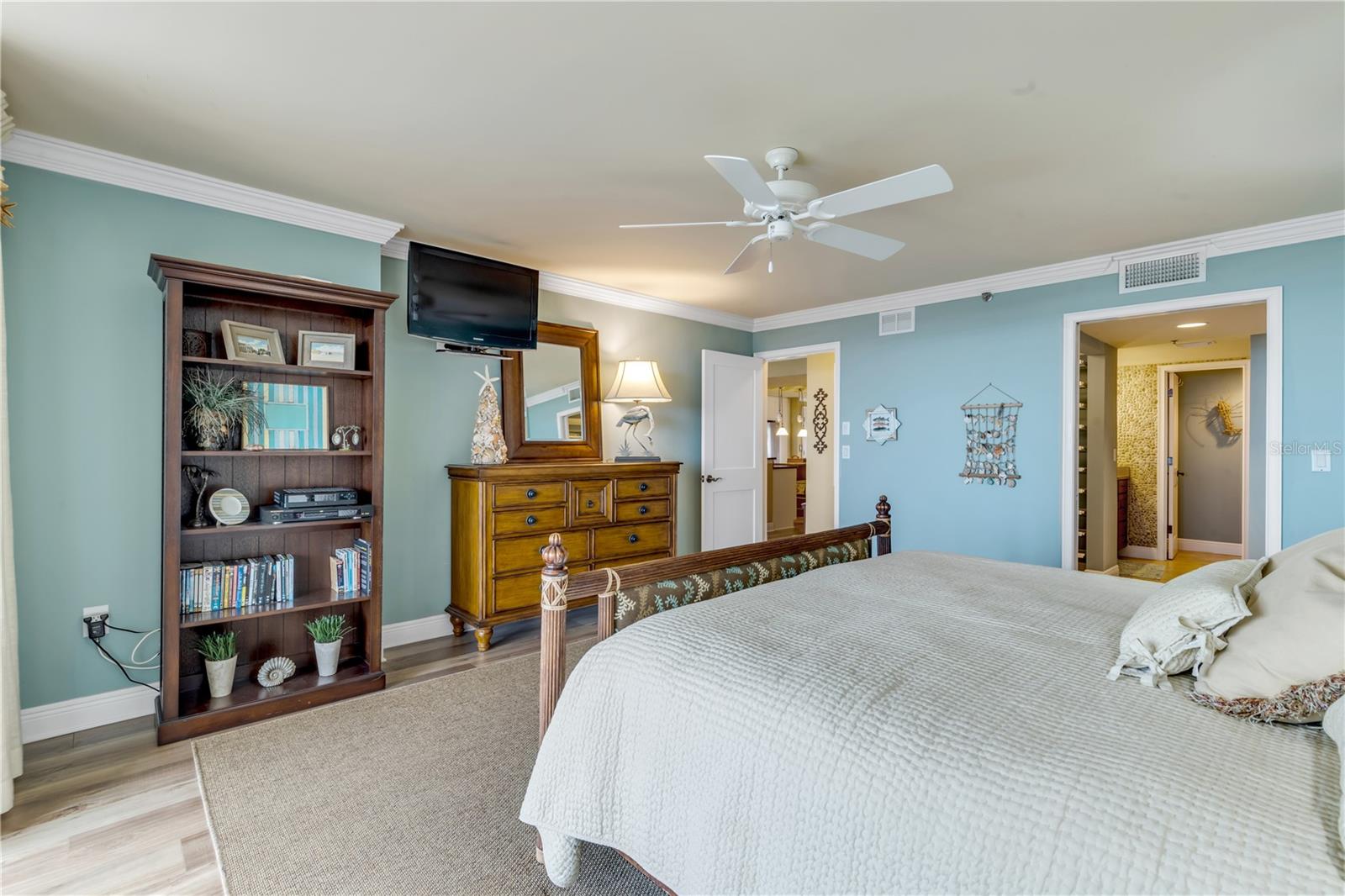 257 Minorca Beach Way #406 Property Photo 24