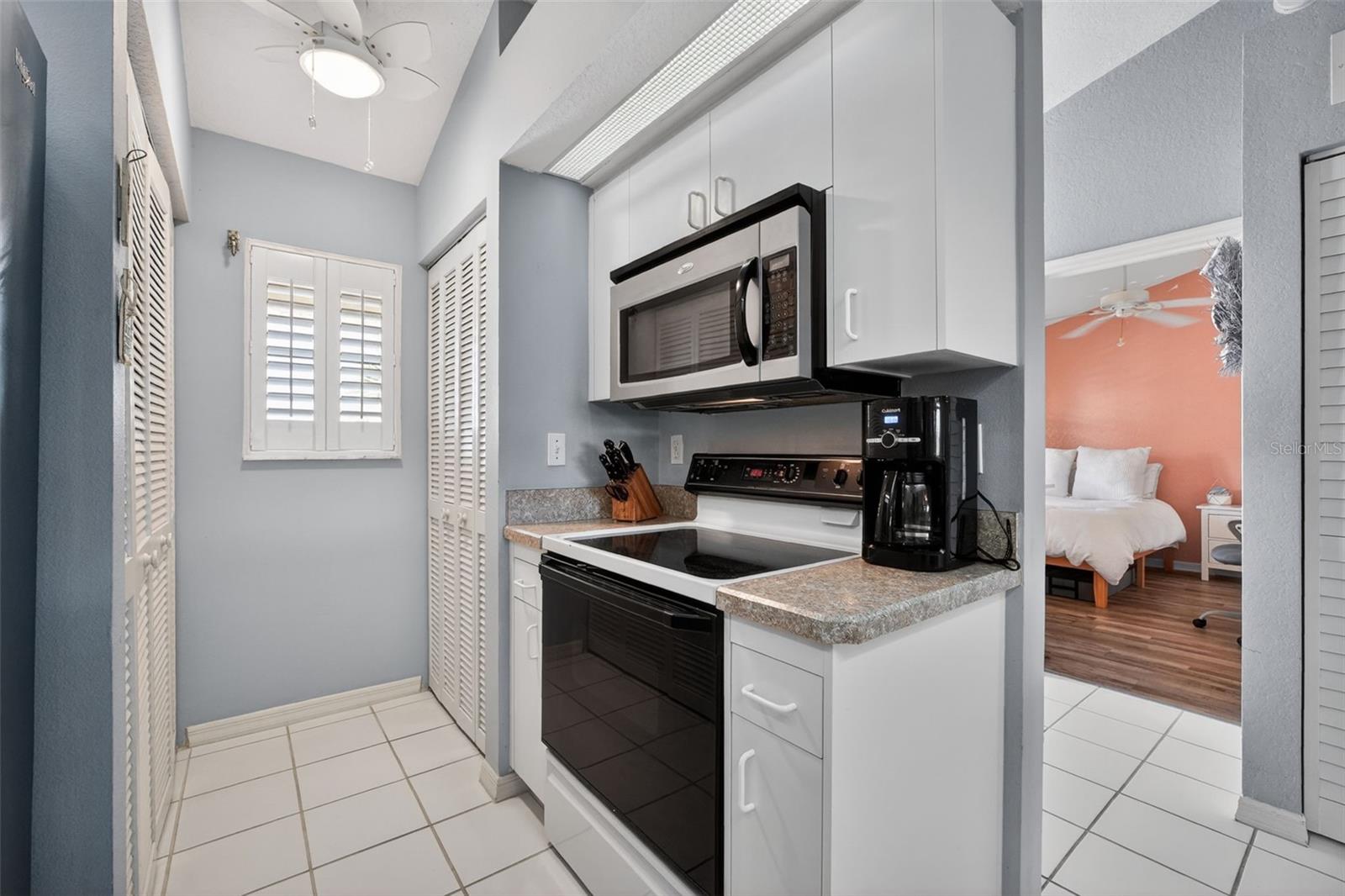 443 Bouchelle Dr #302 Property Photo 11