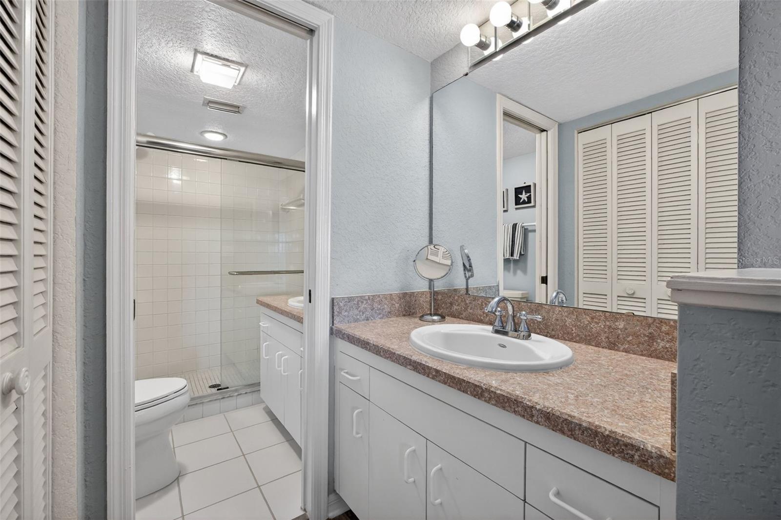 443 Bouchelle Dr #302 Property Photo 14